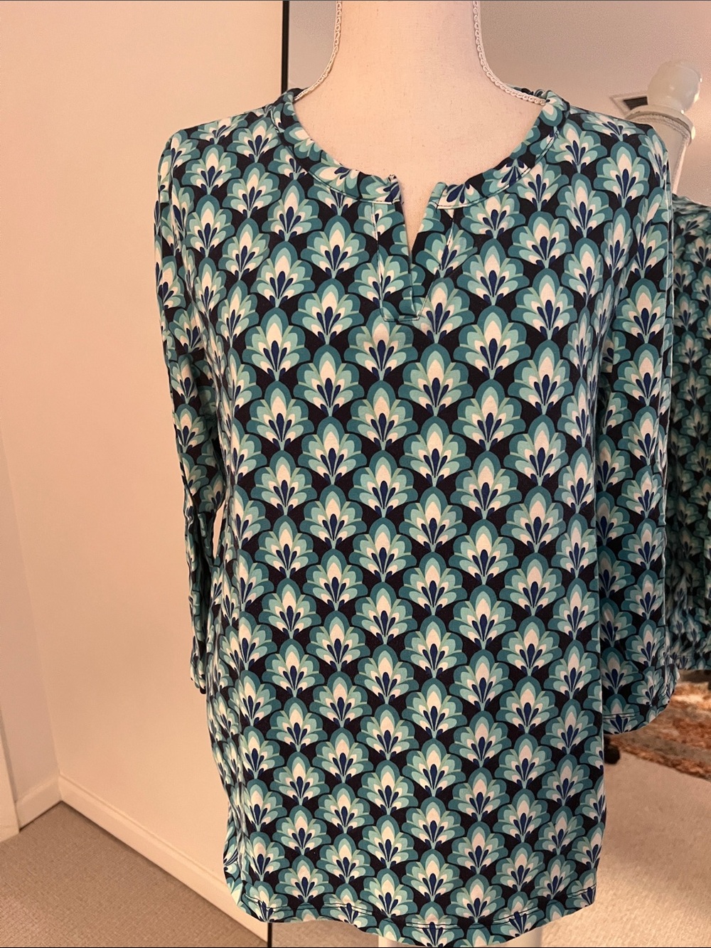Talbots Teal & Navy Geometric 3/4 Sleeve Knit Top